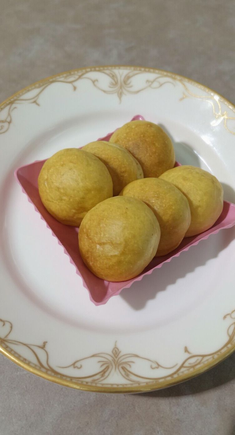 القرص الدسمة بالقشطةالبلدى والرايب