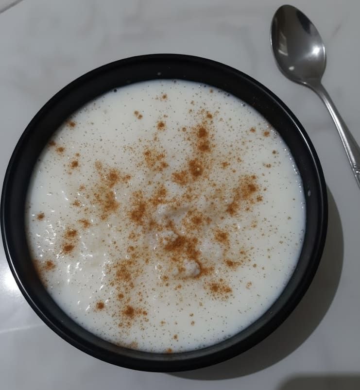 كسكسى باللبن الحليب و القرفه والمكسرات